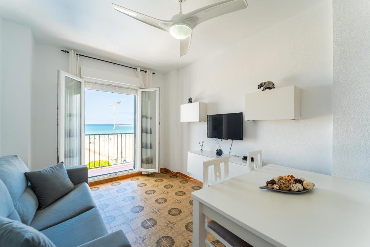 Apartamento Estudio Acuario Frente Mar Barbate Exterior photo