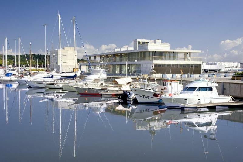 Apartamento Estudio Acuario Frente Mar Barbate Exterior photo